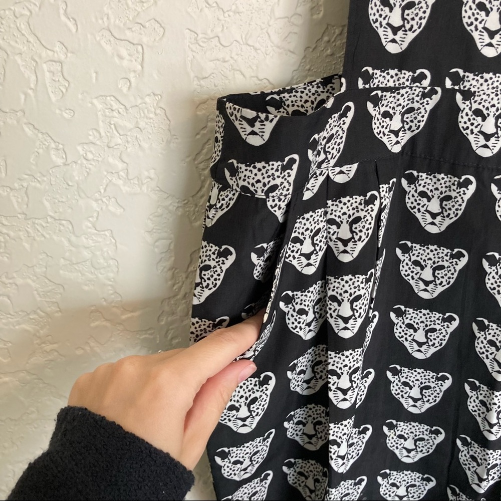 Lavish Alice black animal print art to wear overalls - Picture 8 of 13